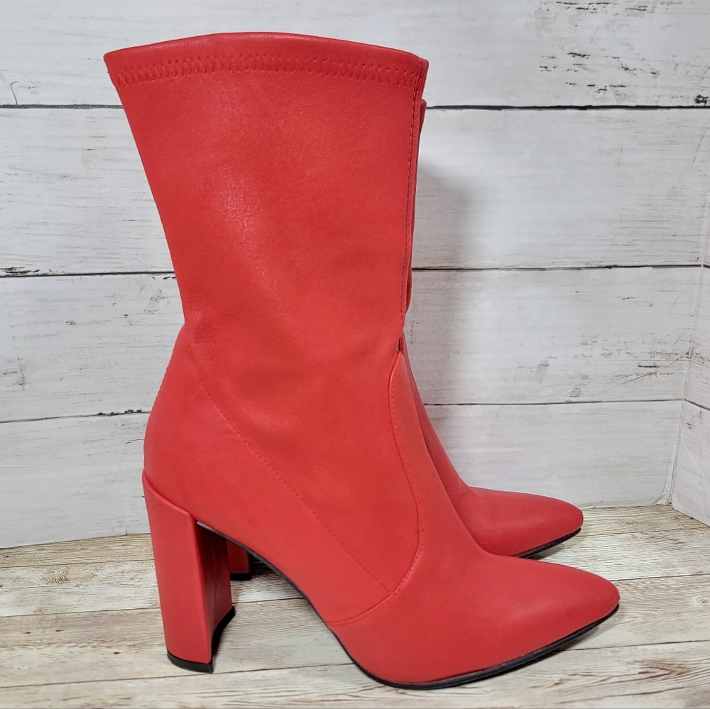 Stuart Weitzman Clinger Bootie In Red Leather US W 6.5